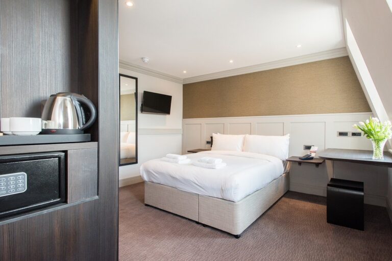 Découvrez_l_essor_immobilier_hôtelier_près_de_l_aéroport_de_Bordeaux