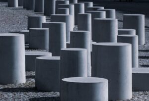 Bornes antibélier pour la protection des résidences